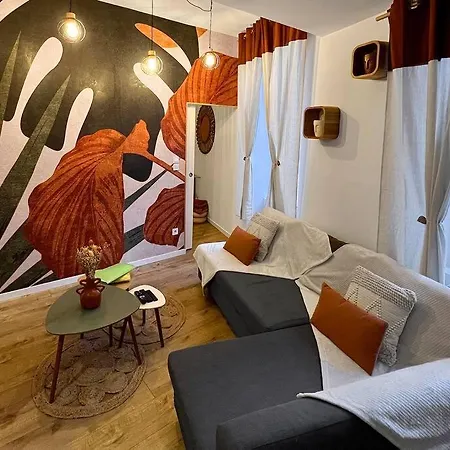 A Deux Pas Des Arenes 尼姆