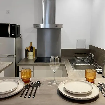 A Deux Pas Des Arenes Apartmán Nîmes
